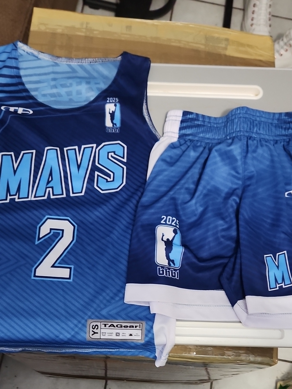 Mavs Kids Blue Basketball Jersey & Shorts Set - Team Number 2